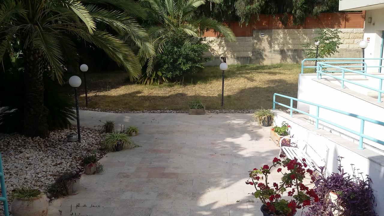 Carmel Mountain Motel Haifa Buitenkant foto