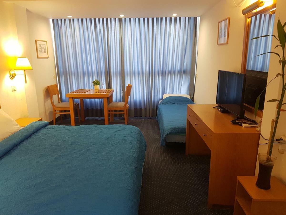 Carmel Mountain Motel Haifa Buitenkant foto
